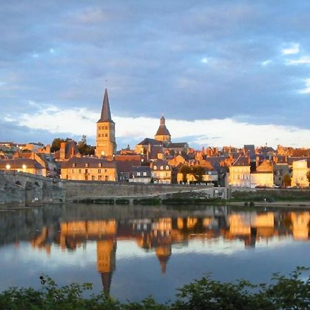 Maison De La Loire La Charité-sur-Loire Dış mekan fotoğraf